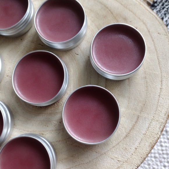 NEW! Non-Toxic Lip Balm Vanilla, Organic Tallow Honey, Shea Butter 0.5oz - Picture 7 of 7